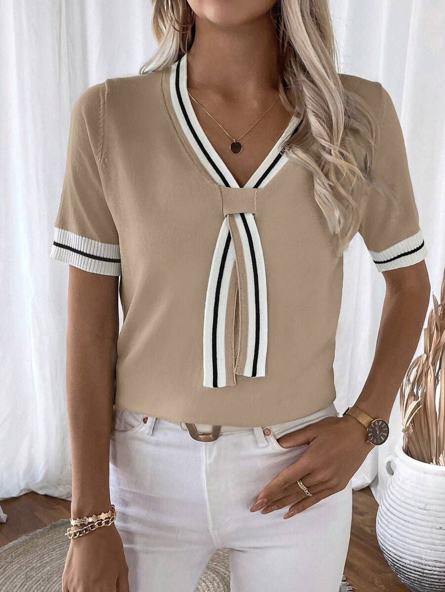 Fleur Contrast Panel V Neck Sweater - view 6