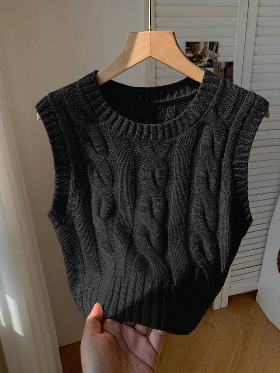 Lucia Cable Knit Cropped Sleeveless Sweater Vest - view 2