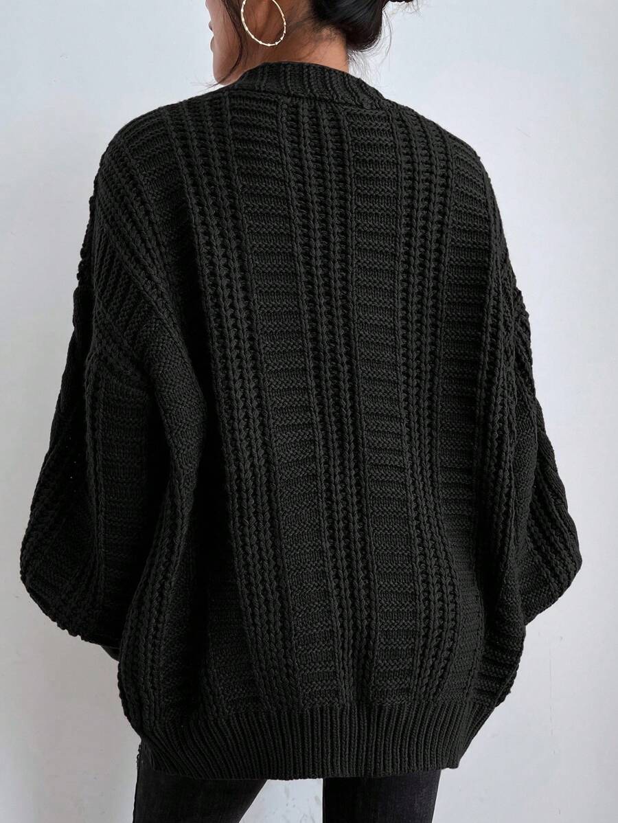 Vivienne | Cable-Knit Button-Up Chunky V-Neck Cardigan