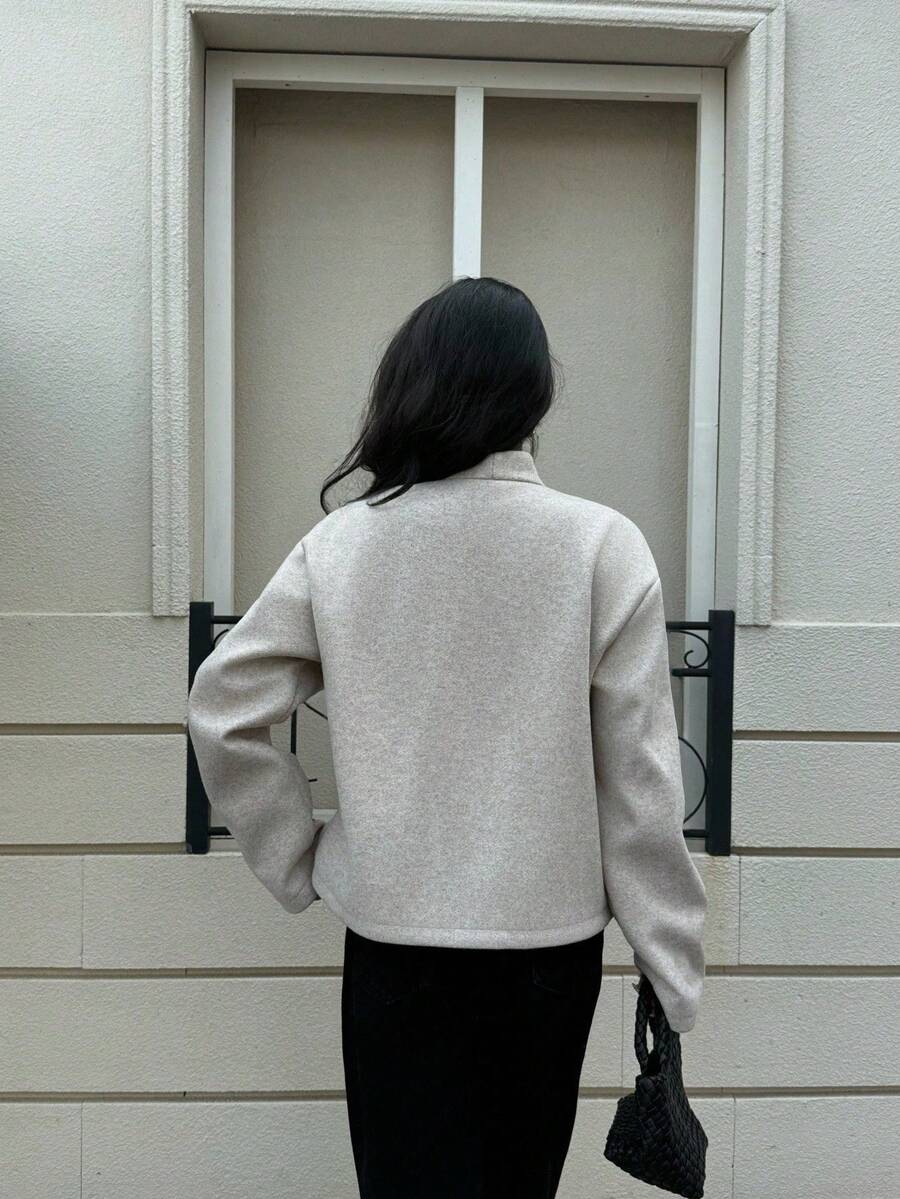 Evelyn Cropped Collared Loose Fit Blazer - view 2