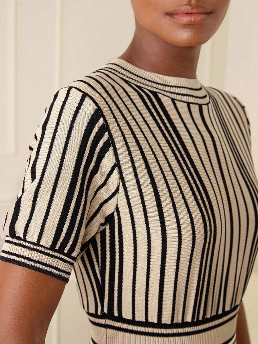Verity Ribbed Striped Short Sleeve Maxi Dress - view 8
