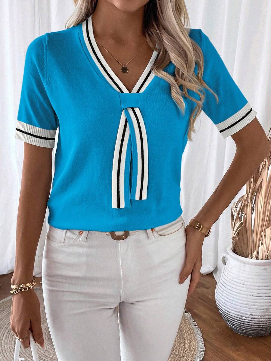 Fleur Contrast Panel V Neck Sweater - view 10