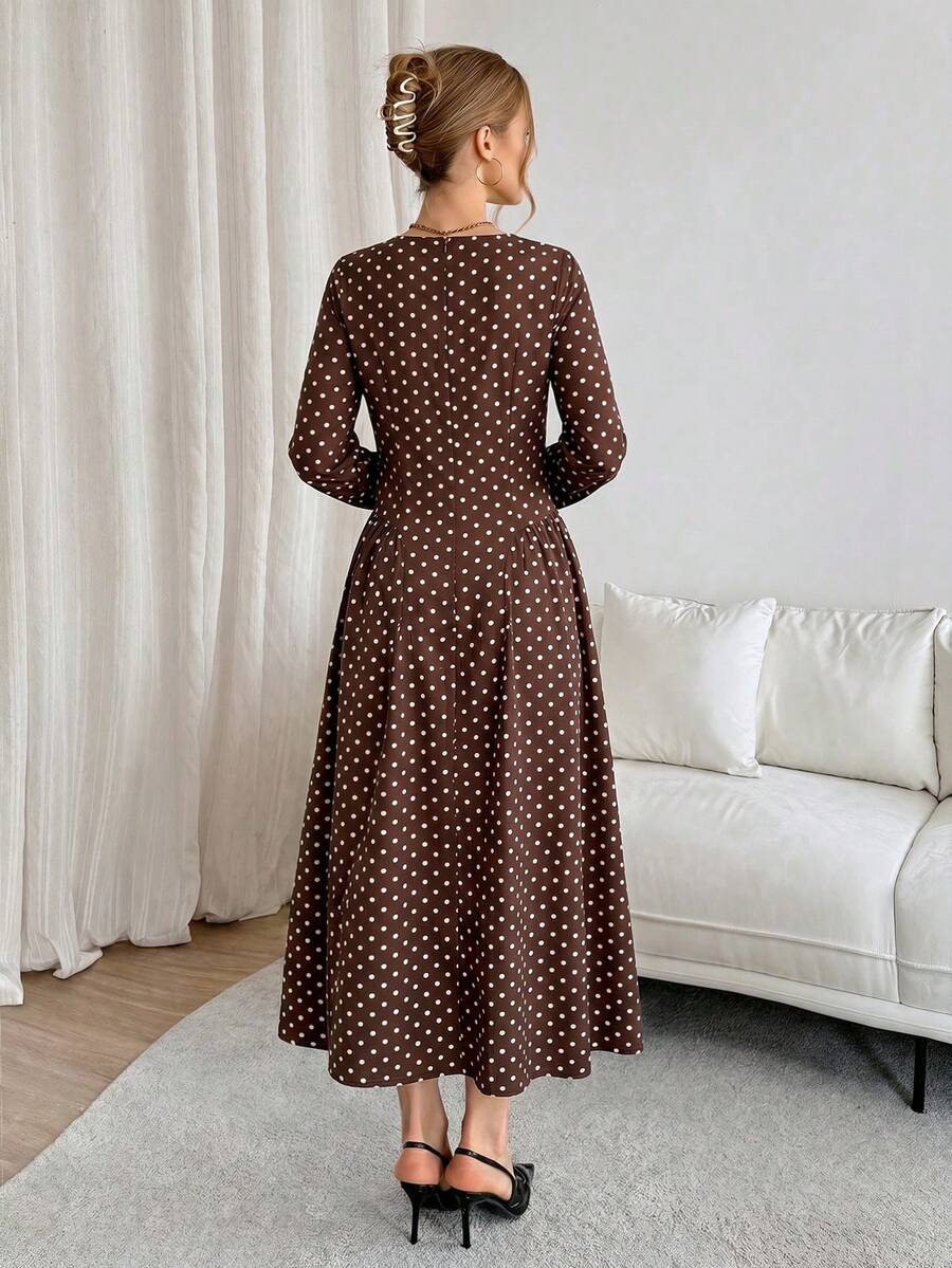 Rosamund Pleated Round Neck Maxi Dress - view 6