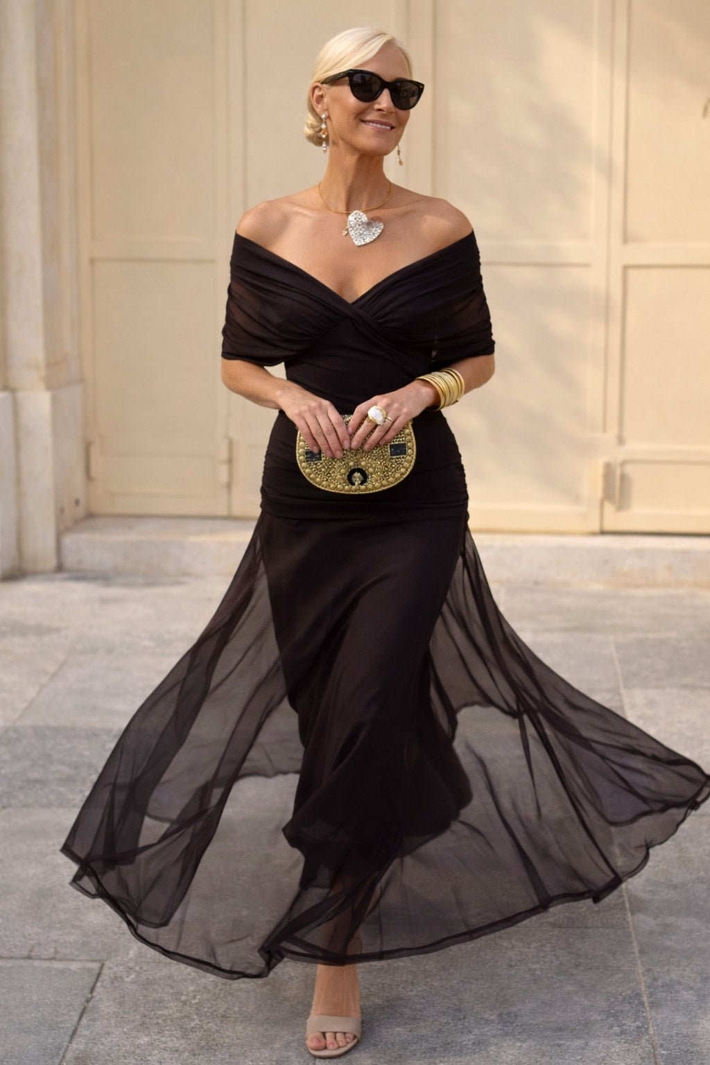 Aurelie – Women's V-Neck Chiffon Maxi Dress, Flowing Ankle-Length Dress – view 10