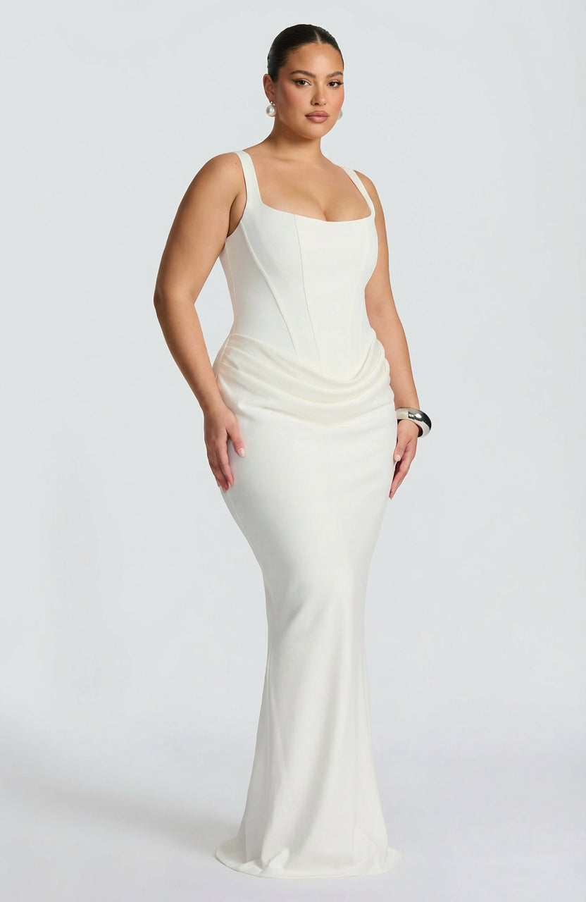 Briar – Square Neck Maxi Dress – view 8