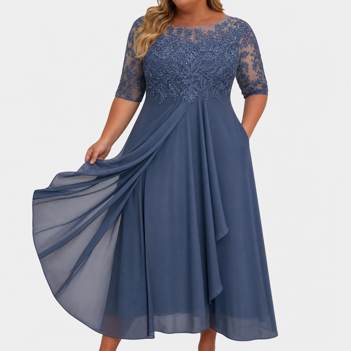 Chloe – Elegant Lace Dress – view 2