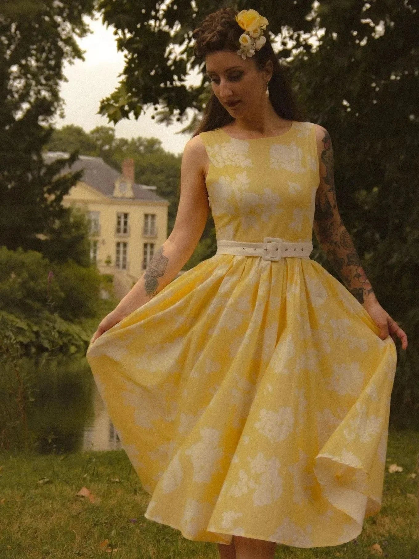Fleur Floral Midi Dress - view 6