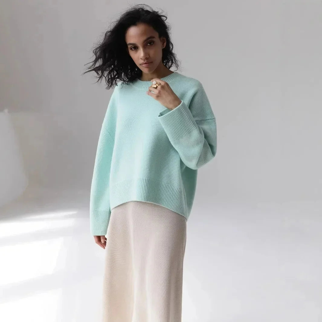 Women's Crew Neck Jumper with Oversized Fit