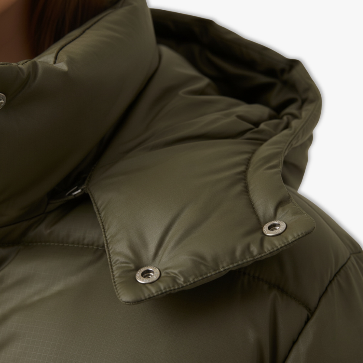 Quinley - Women's Cropped Hooded Puffer Jacket with Stand Collar – view 5