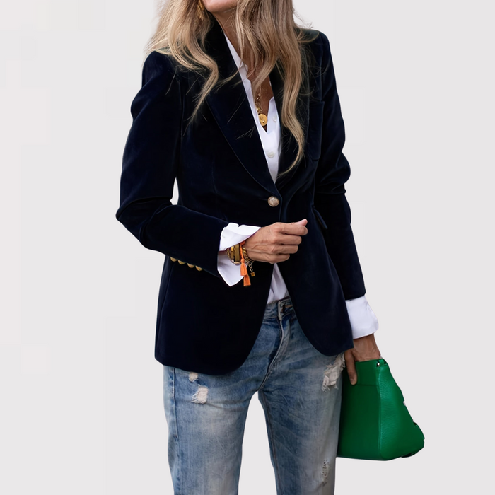 Quirita – Tailored Velvet Jacket with Structured Shoulder for Women – view 3