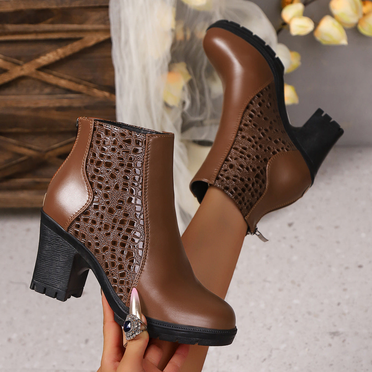 Women's Winter Grip Sole Ankle Boots